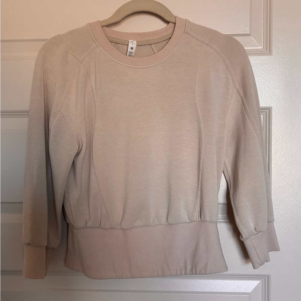 Lululemon Athletica Cream Sweatshirt